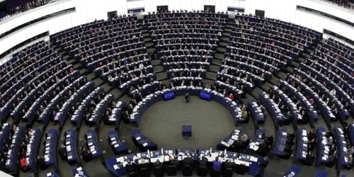 Parlamentul European, reunit la Strasbourg, a decis şi să acorde ajutor disidenţilor sirieni 