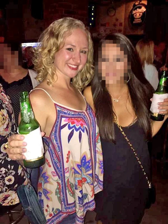 Sarah Schmidt era nemulţumită de felul cum arăta