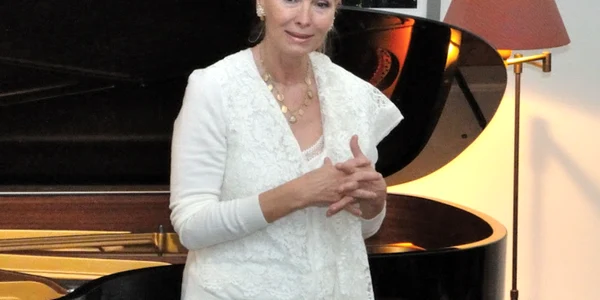 Elizabeth Sombart