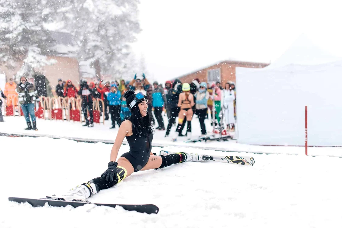 Concursul Bikini Race va avea loc sâmbătă, 4 martie. Foto: Ora de Sibiu