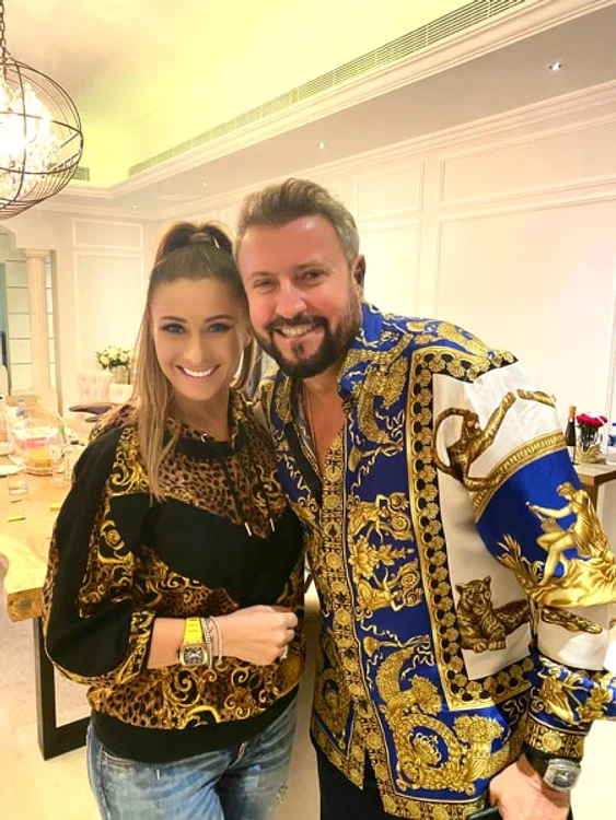 Anamaria Prodan l-a invitat  pe Cătălin Botezatu în Dubai