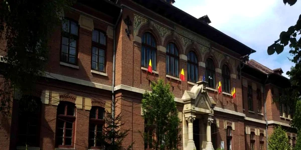 colegiul i c bratianu pitesti