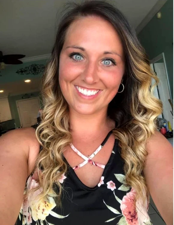 Ashley Summers era mama a doi copii (Foto: Facebook)