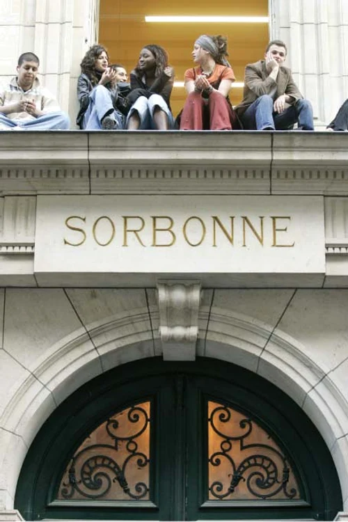 O parte din cursurile de la Sorbona se ţin în clădiri istorice Foto: reuters