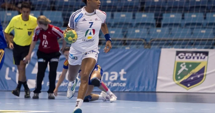 Allison Pineau * Foto: http://handballbrazil2011.com / Cinara Piccolo / Photo&Grafia