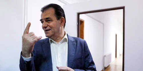 INSTANT LUDOVIC ORBAN 006 INQUAM Photos Malina Norocea jpg