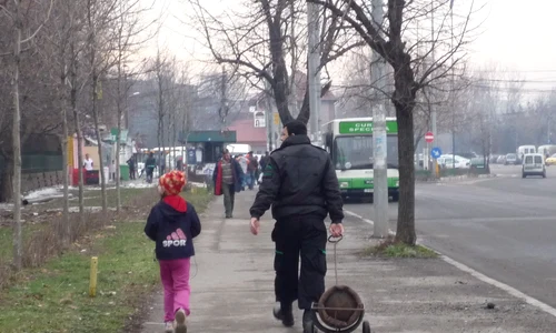 La pas, printr un cartier mărginaş al Bucureştiului jpeg
