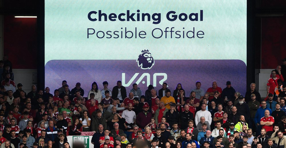 Gafa incredibilă de la Tottenham - Liverpool schimbă regulile VAR din Premier League 