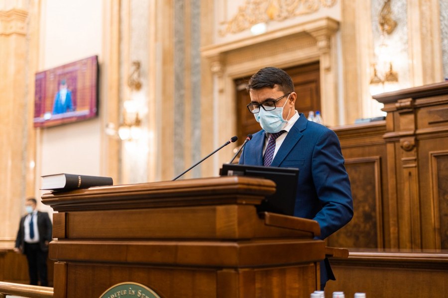 Șeful senatorilor UDMR: Liderii Coaliției au stabilit să mergem mai departe, conform protocolului