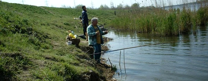 Lacul Cătuşa FOTO Costel Crângan