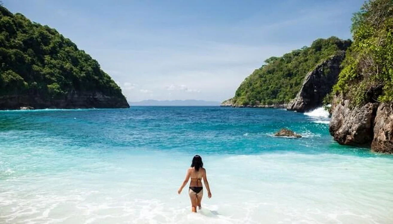 Un sejur de vis la Bali e de două ori mai ieftin decât un Revelion la Poiana Braşov. FOTO Travel Triangle