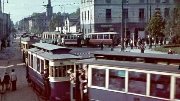 Cum arăta viaţa cotidiană în ghetoul din oraşul polonez Lodz, în 1943 FOTO jpeg