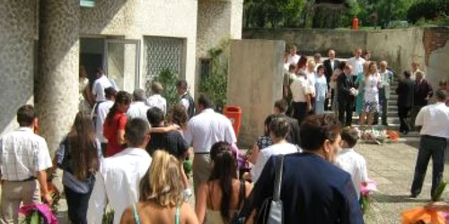 Satu Mare: Câte o căsătorie la fiecare 15 minute ieri la Serviciul de Stare Civilă