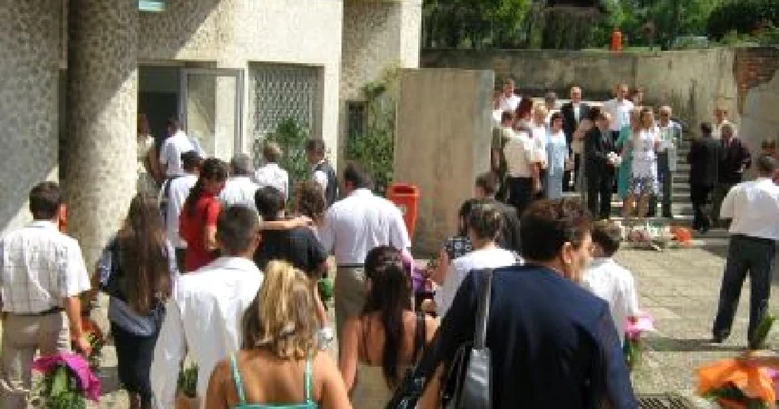 Satu Mare: Câte o căsătorie la fiecare 15 minute ieri la Serviciul de Stare Civilă
