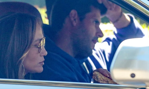 J Lo shopping (9) jpg