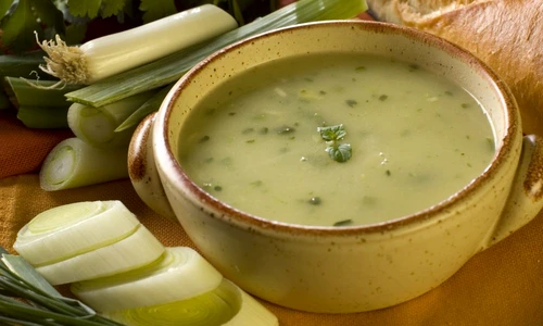 supa crema de praz cartof   shutterstock 2255281 jpeg