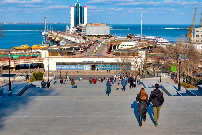 Scările Potemkin care duc spre portul Odesa Foto Shutterstock