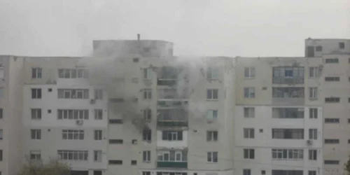 Incendiul a izbucnit într-un apartament de pe Strada Lacului