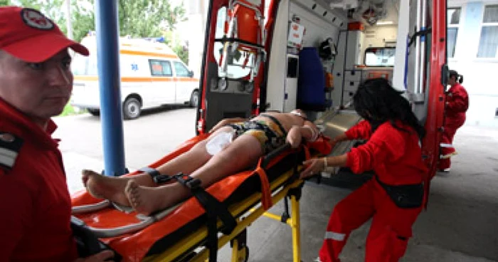 Timişoara: Un adolescent de 14 ani şi-a rupt gâtul în apele râului Timiş