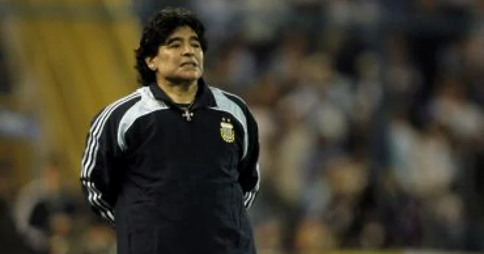 FOTBAL: Diego Maradona va schimba masiv echipa pentru meciul Paraguay