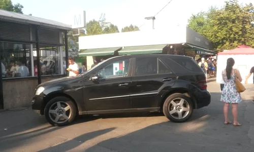 mercedes jpeg