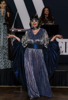 Ozana Barabancea pentru Raluca Soare la Soirees de la Mode by Alin Gălățescu