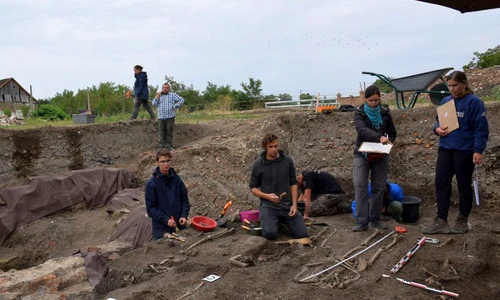 Săpături arheologice la mănăstirea cisterciană de la Igriș, unul dintre cele mai importante situri medievale din Banat | FOTO jpeg