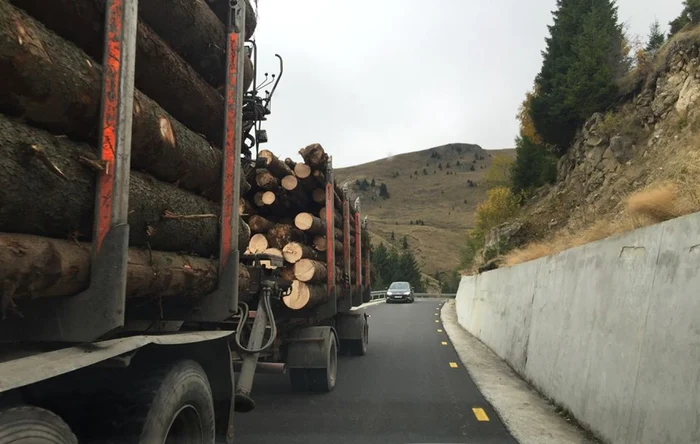 Percheziţii au loc şi în Vrancea