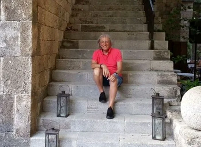 Mihai Constantinescu a fost transportat de urgență la spital