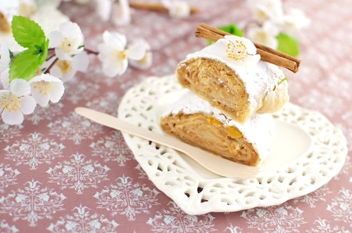 Strudel cu mere jpeg