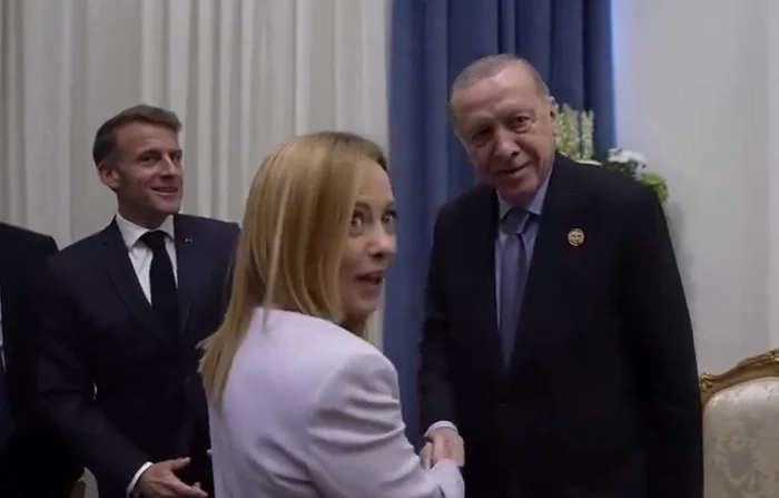 Giorgia Meloni, Recep Tayyip Erdoğan și Emmanuel Macron. Foto: captură video X 