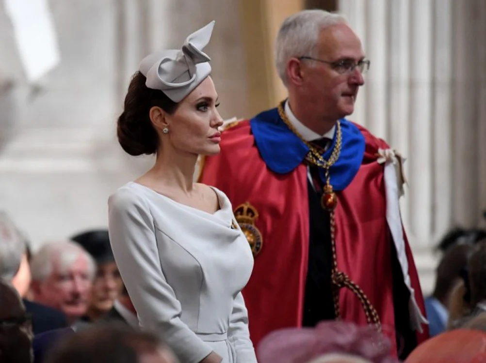 Angelina Jolie a strălucit într-un outfit Ralph & Russofoto: Getty Images