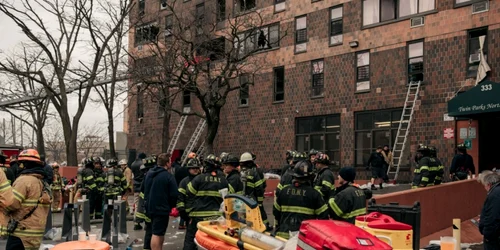 incendiu new york bronx 9 ianuarie 2022 foto Scott Heins / GETTY IMAGES NORTH AMERICA / Getty Images via AFP