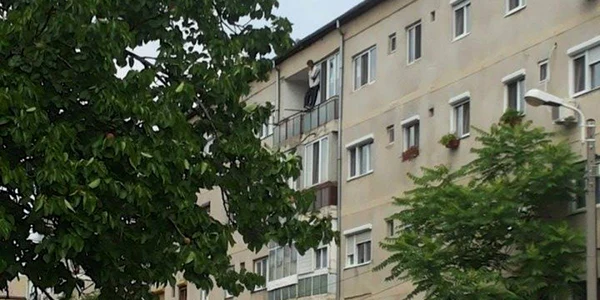 Barbatul a amenintat ca se arunca