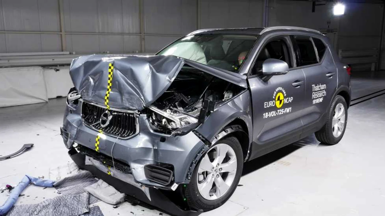 crash volvoxc40