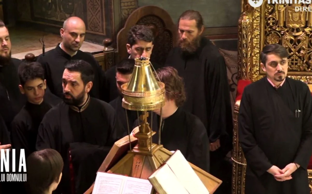 Alexandru Tudor a făcut parte din corul bisericii. Captură Trinitas TV