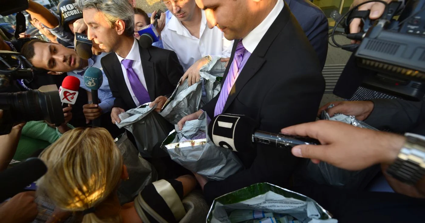 Dan Diaconescu a declarat că are banii pentru salariile celor de la Oltchim FOTO Mediafax