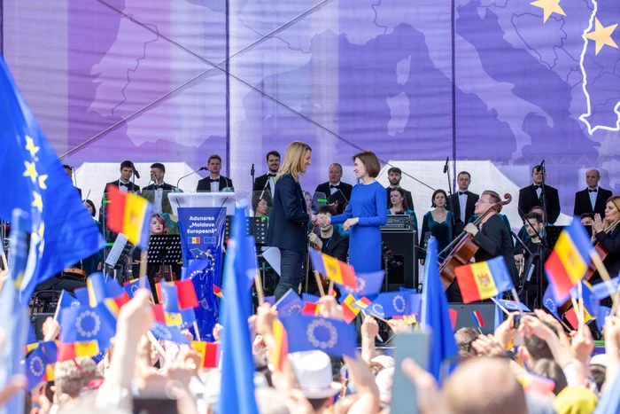 Lidera de la Chișinău a transmis felicitări Robertei Metsola. FOTO: Arhivă