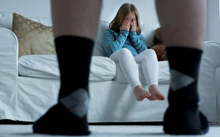 În cele mai multe cazuri, fetele cad pradă abuzurilor sexuale în familie