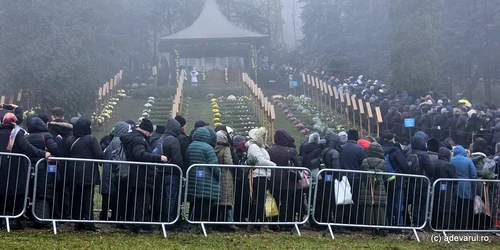 Arsenie Boca a fost comemorat la Mânăstirea Prislop  Foto Daniel Guță ADEVĂRUL (41) jpg