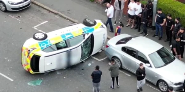 Revoltă în masă la Leeds  Mai mulți români au fost implicați  Foto Captură video YouTube jpg
