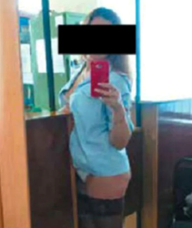 Femeia s-ar fi pozat sexy pentru un fost iubit