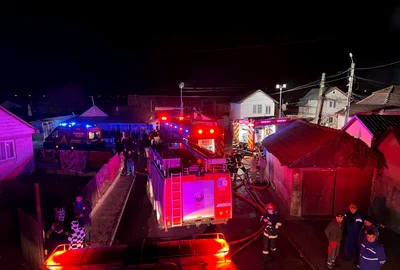 incendiu turda cluj au ars 20 de baraci FOTO Stiri Cluj jpg