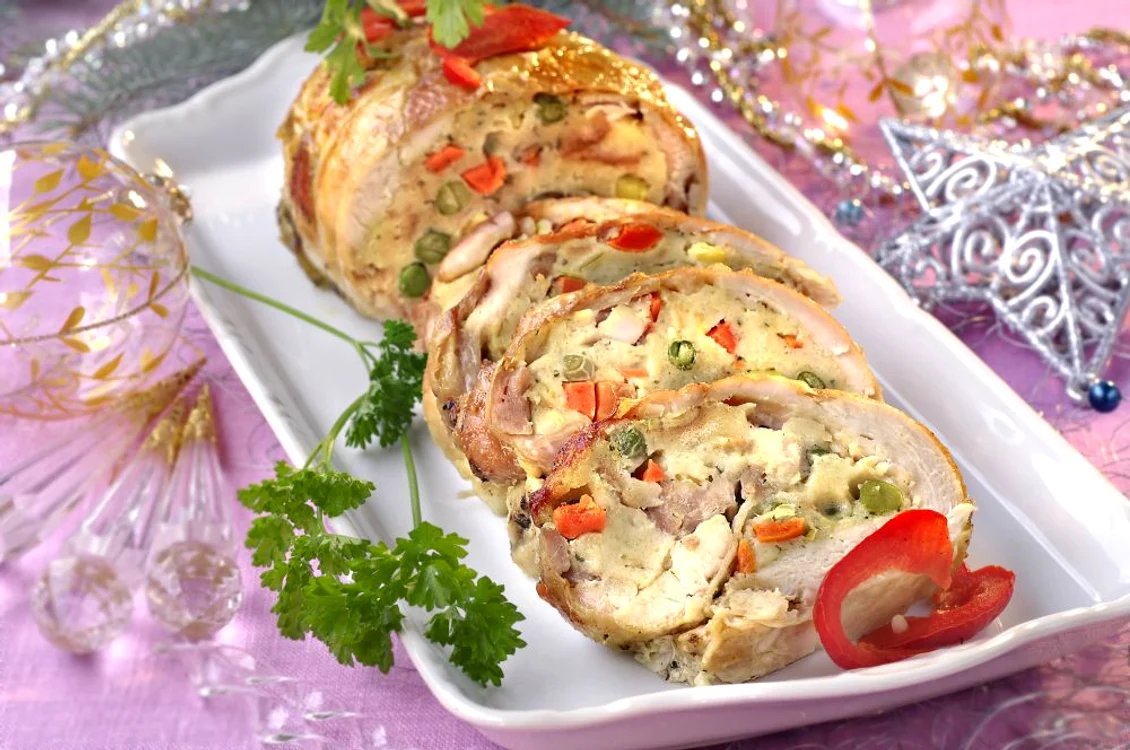 rulada de pui cu legume jpeg