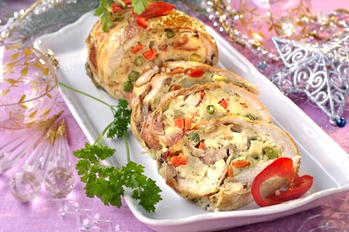 rulada de pui cu legume jpeg