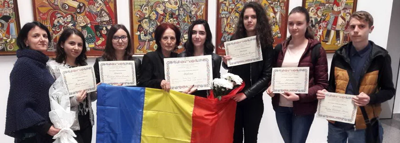 
    Elevi din România au câștigat medalii la una dintre cele mai dificile discipline, la Limba și literatura latină. Bravo lor și profesorilor care i-au pregătit!FOTO: MEN  