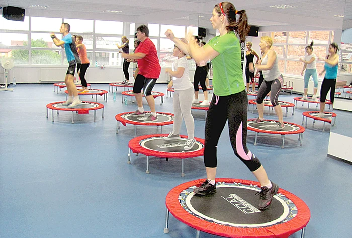 Primele cliente au luat cu asalt sala, imediat după ce au fost deschise uşile