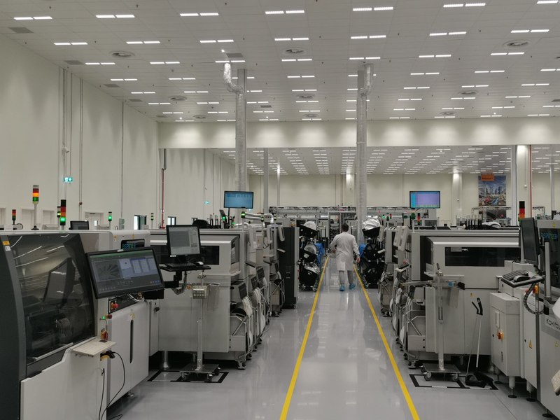 Un producător german cu șapte fabrici în România face concedieri