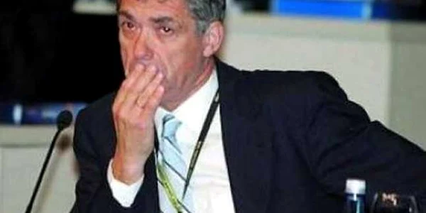 Angel Maria Villar spune că meciurile din Liga I trebuie conduse de arbitri români