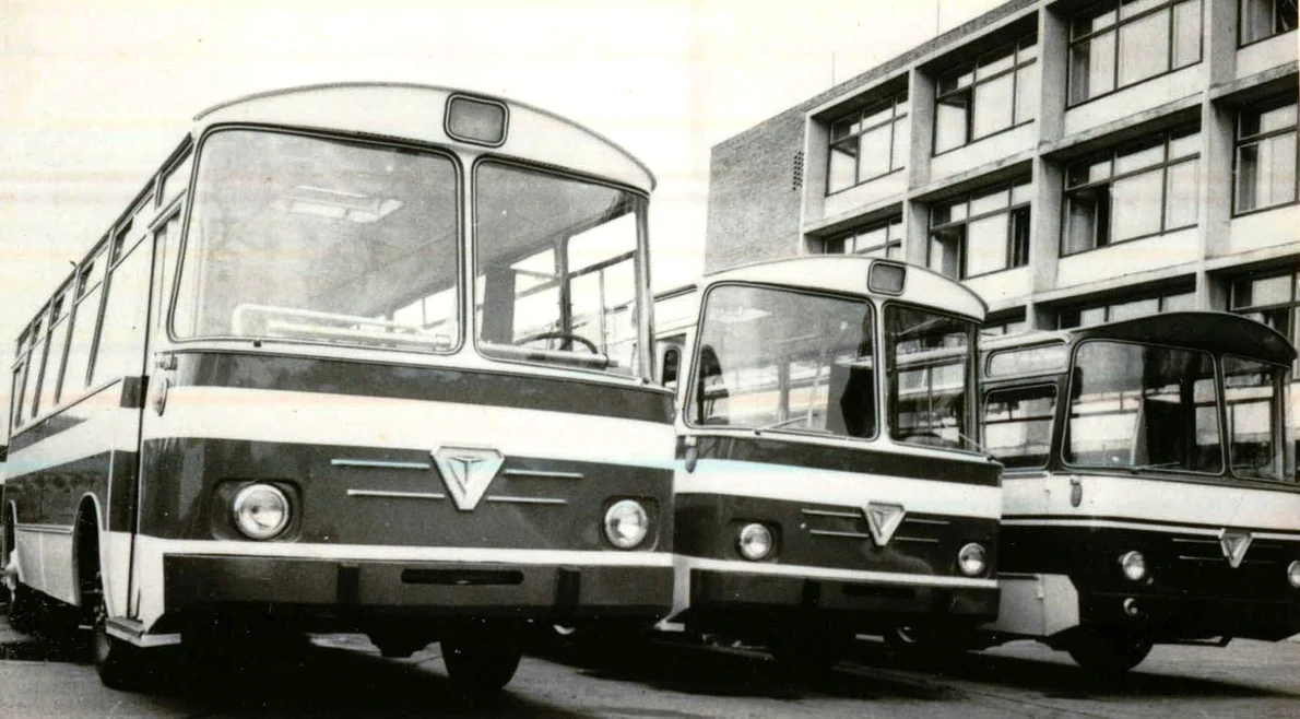 Uzinele „Autobuzul” din Bucureşti, în 1970 (© „Fototeca online a comunismului românesc”, cota: 243/1970)